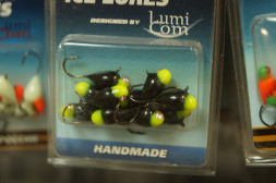 Мормышка вольфрамовая Lumicom Капля с ушком Ф4 обмазка с камнем черн. BLd, цена за 1 шт.